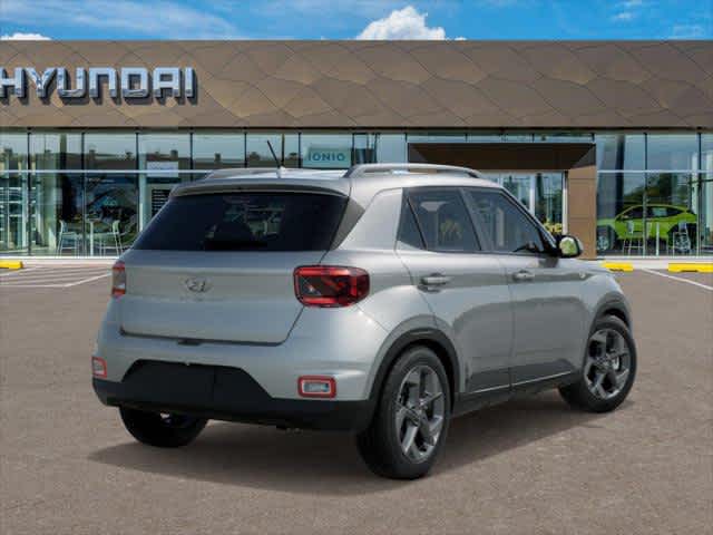 2025 Hyundai Venue SEL - Photo 4