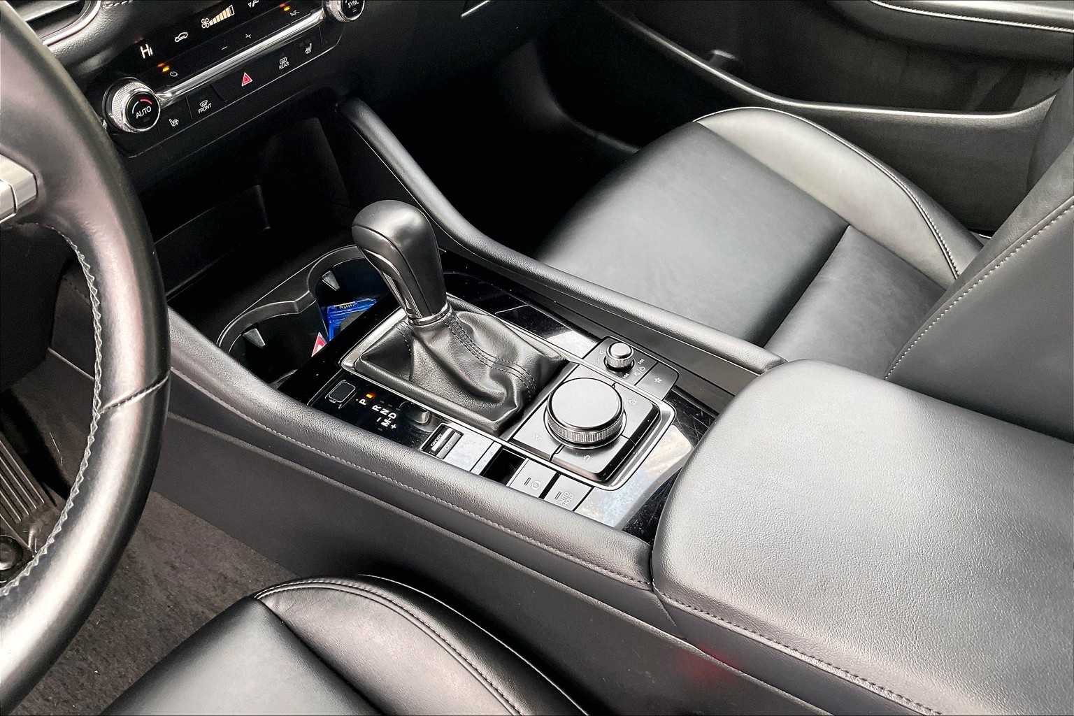 2022 Mazda Mazda3 Hatchback Preferred - Photo 20