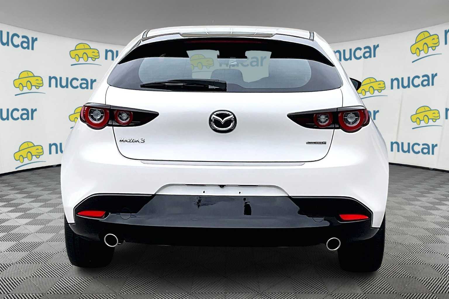 2022 Mazda Mazda3 Hatchback Preferred - Photo 5