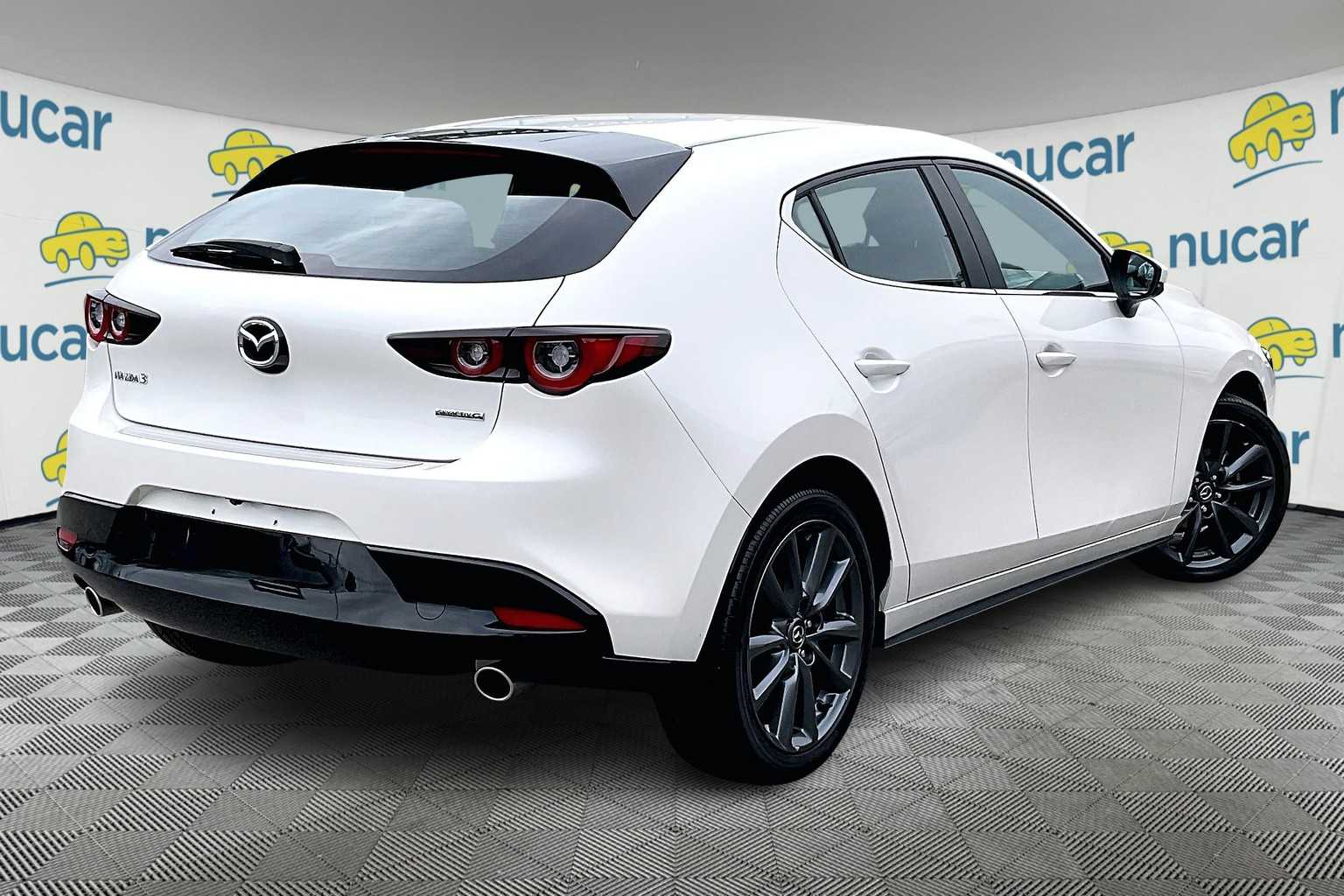 2022 Mazda Mazda3 Hatchback Preferred - Photo 6