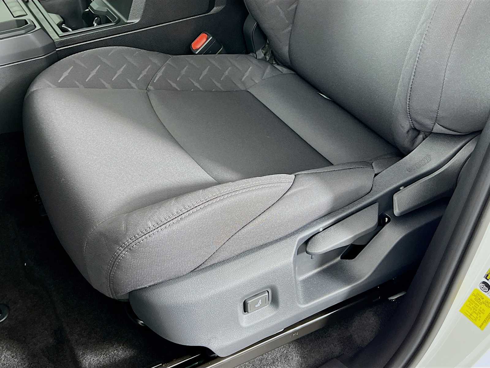 2025 Toyota Tacoma SR - Photo 16