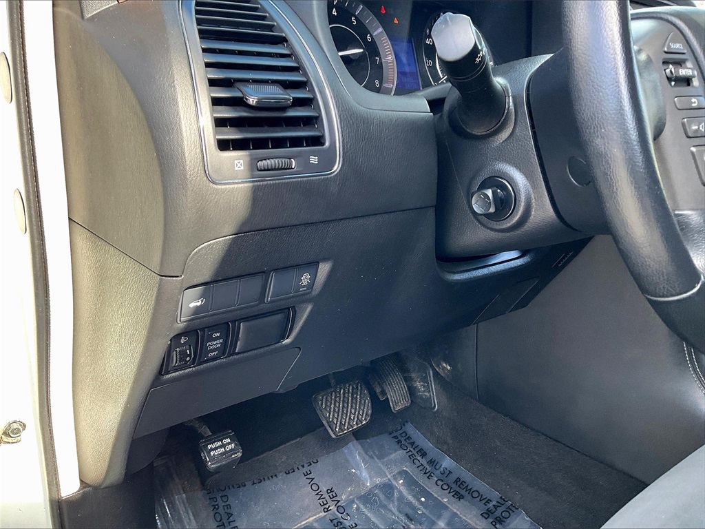 2019 Nissan Armada SV - Photo 26