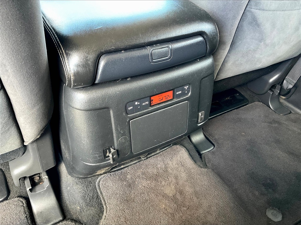 2019 Nissan Armada SV - Photo 27