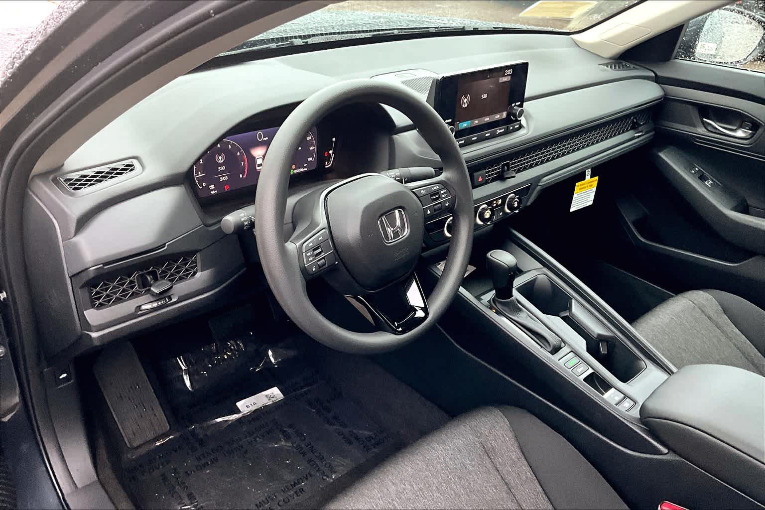 2025 Honda Accord LX - Photo 9