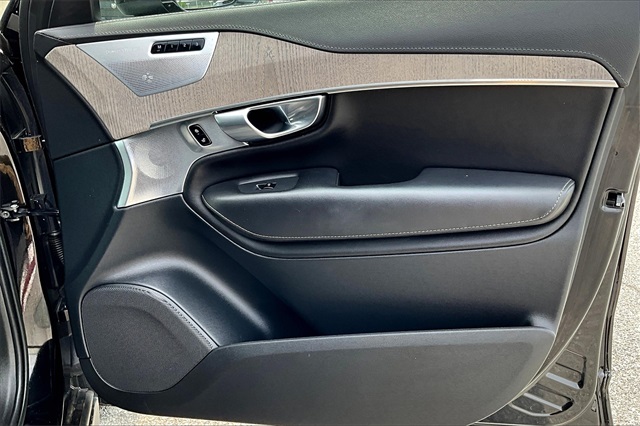 2023 Volvo XC90 Ultimate - Photo 12