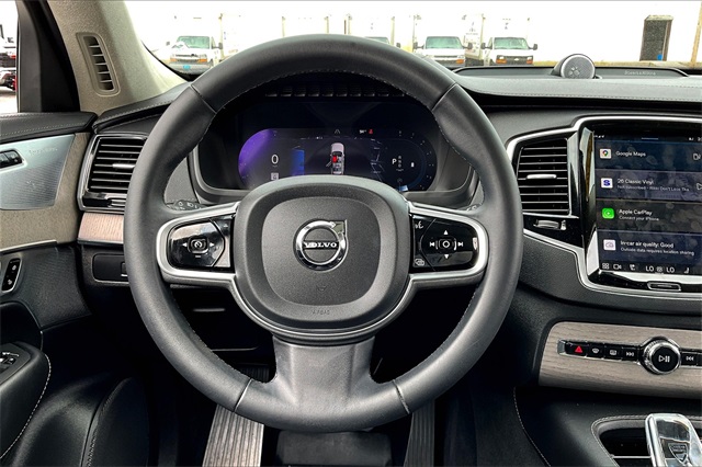 2023 Volvo XC90 Ultimate - Photo 17
