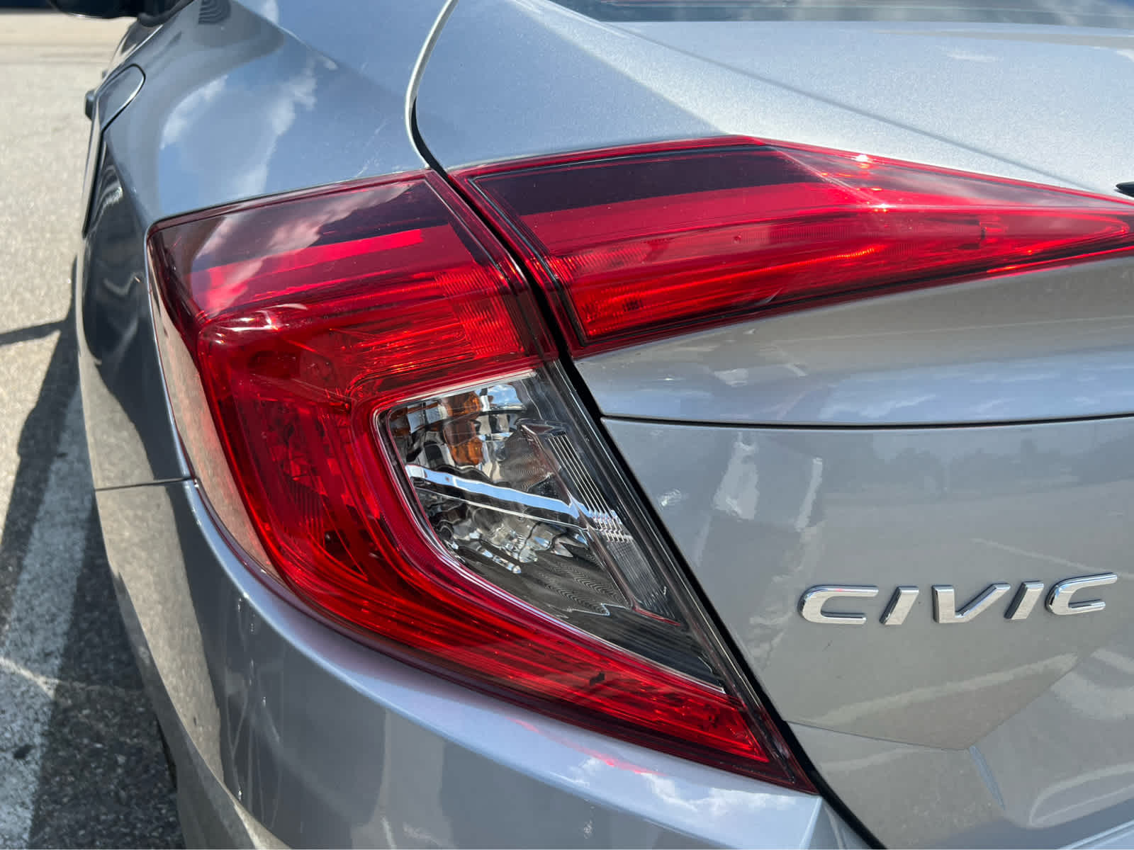 2019 Honda Civic Sport - Photo 7