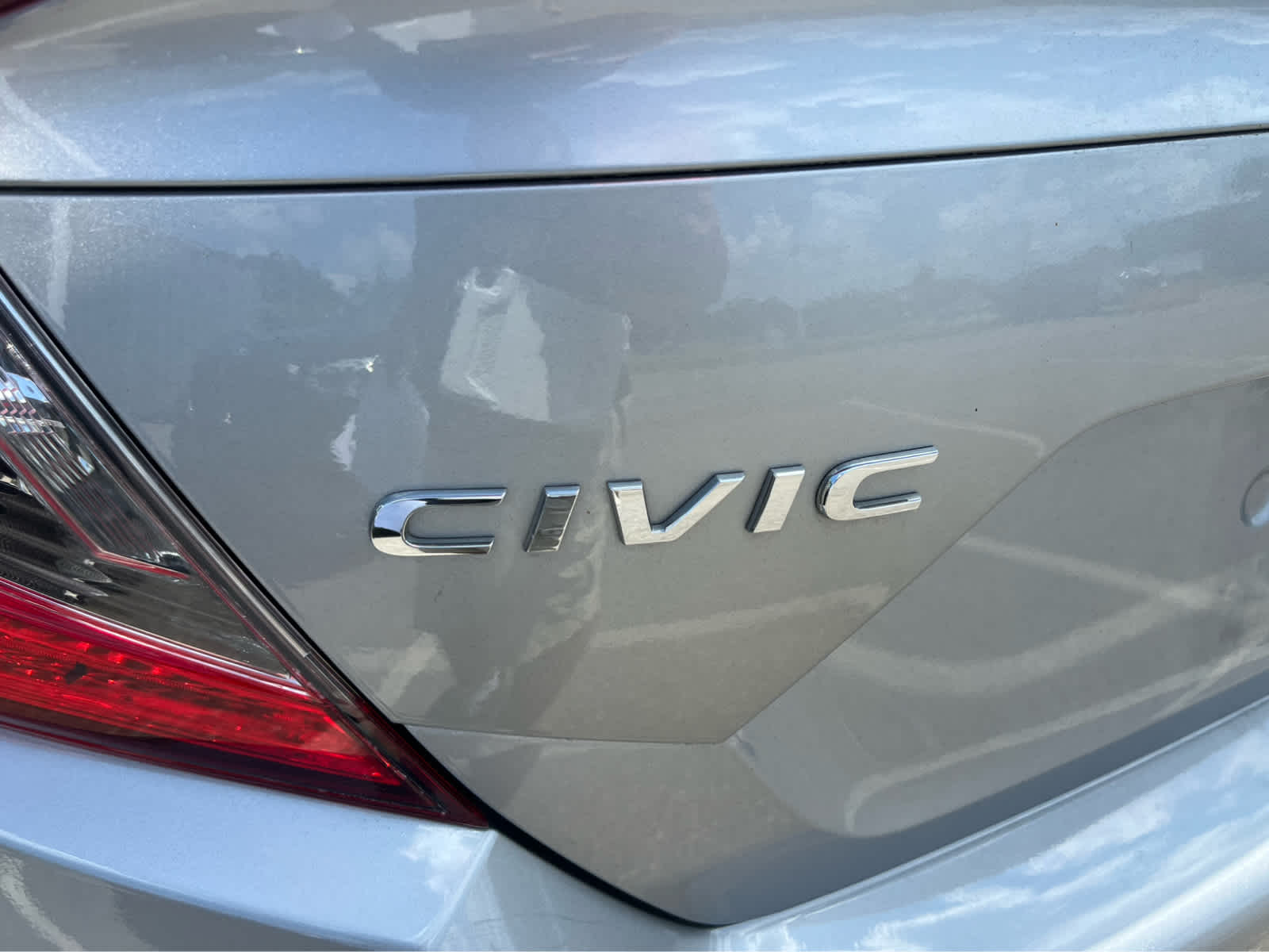 2019 Honda Civic Sport - Photo 8