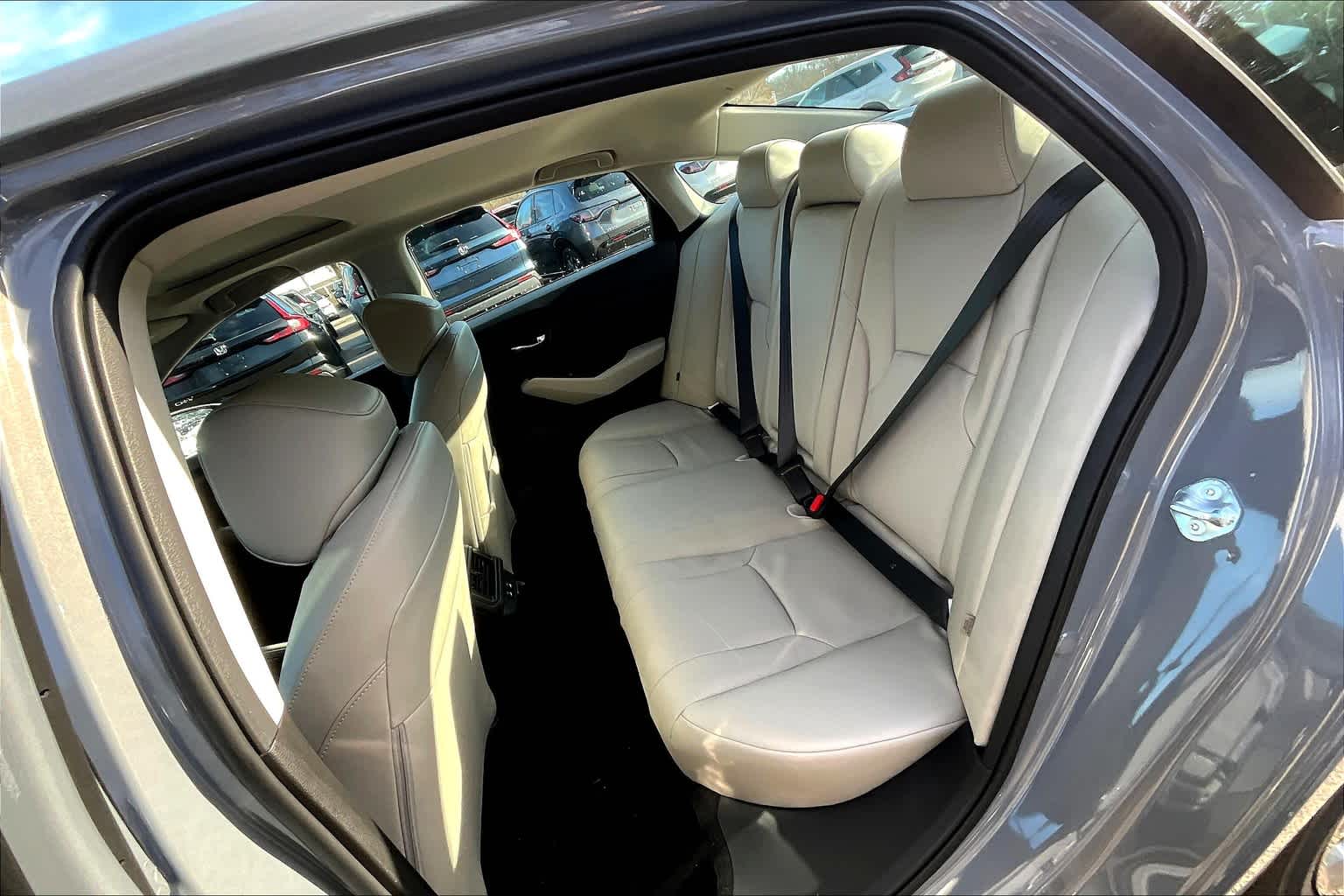 2025 Honda Accord Hybrid EX-L - Photo 15