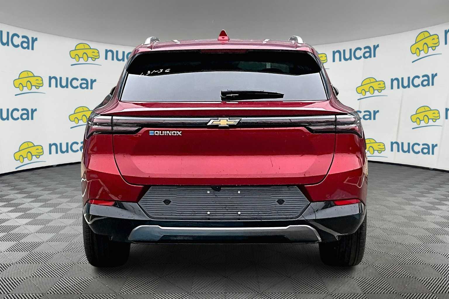 2025 Chevrolet Equinox EV LT - Photo 6