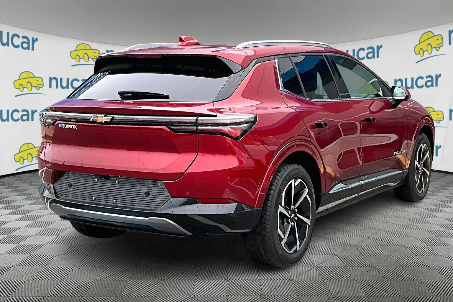 2025 Chevrolet Equinox EV LT - Photo 7