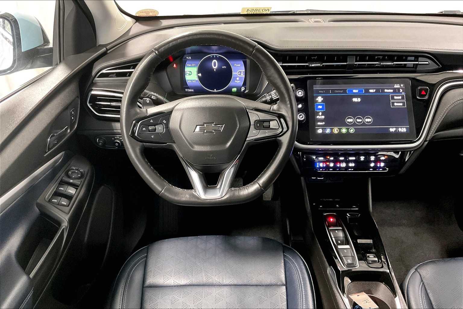 2023 Chevrolet Bolt EUV LT - Photo 17