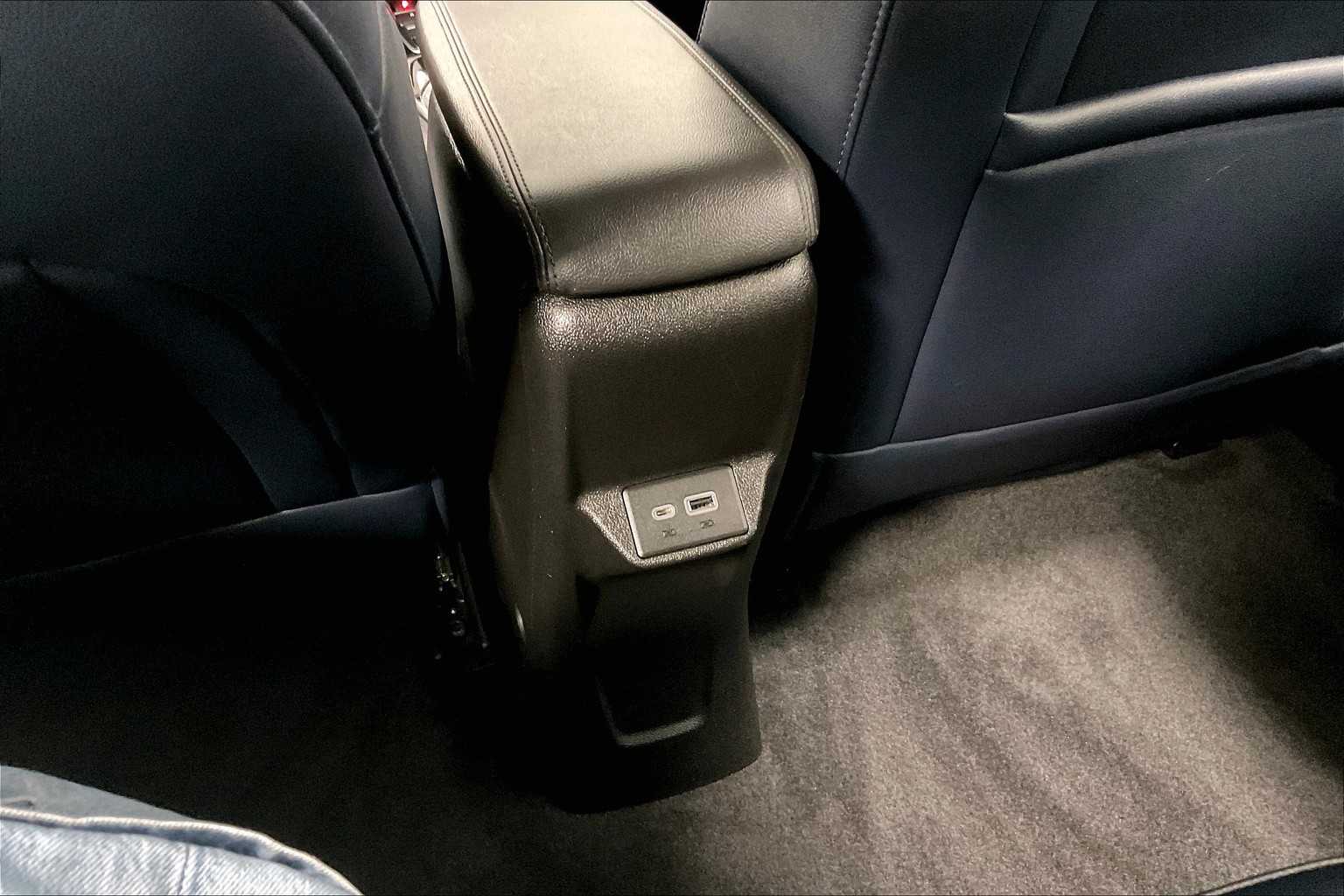 2023 Chevrolet Bolt EUV LT - Photo 27