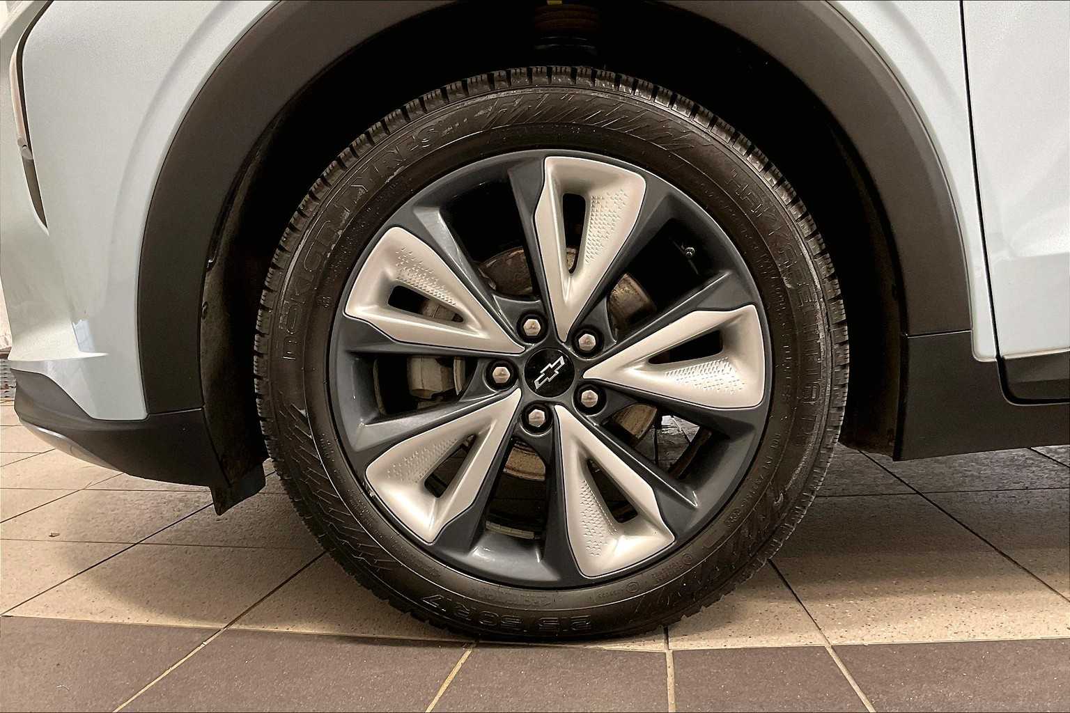 2023 Chevrolet Bolt EUV LT - Photo 7