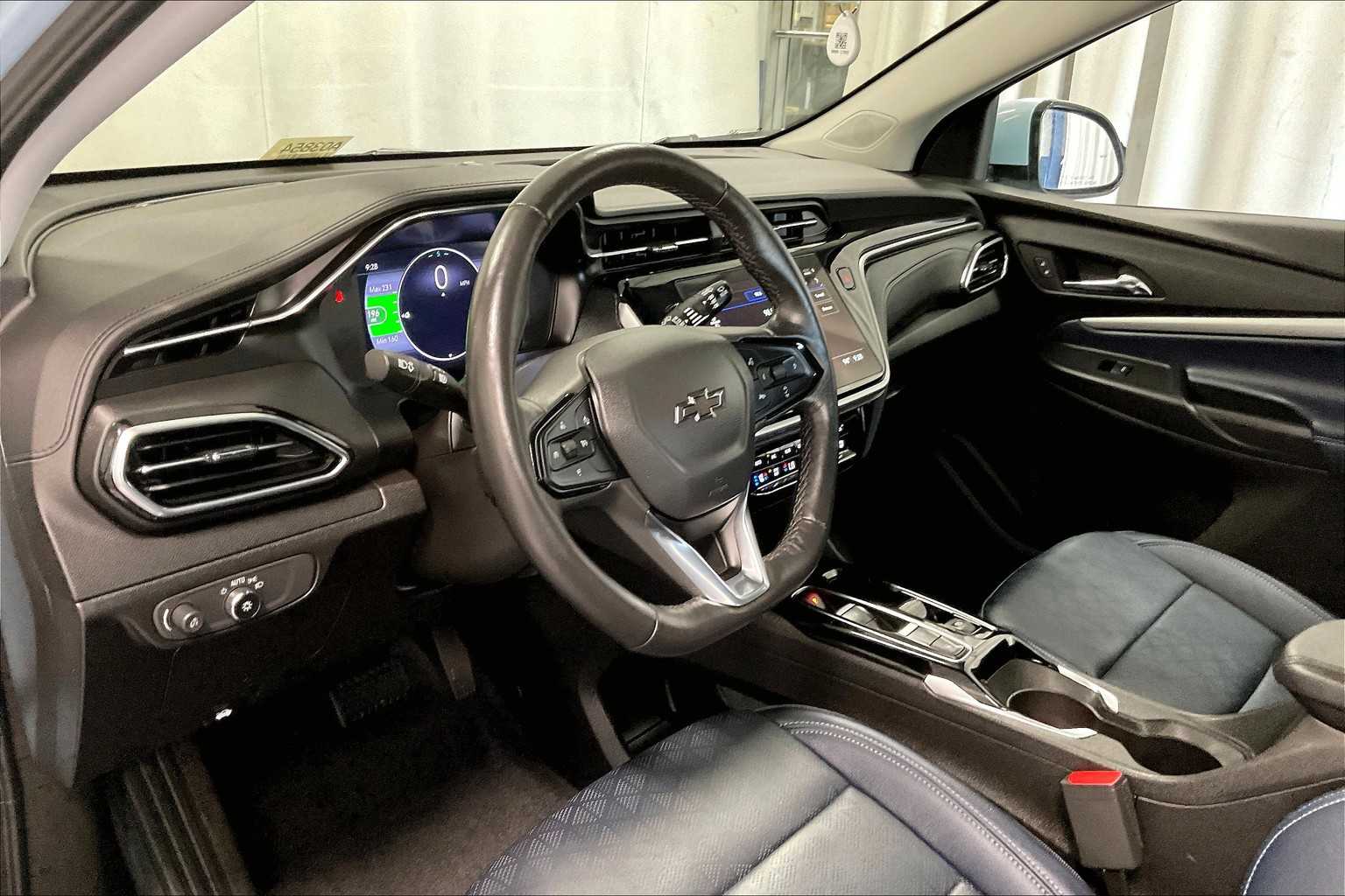 2023 Chevrolet Bolt EUV LT - Photo 8