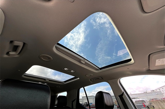 2021 Chevrolet Traverse RS - Photo 22