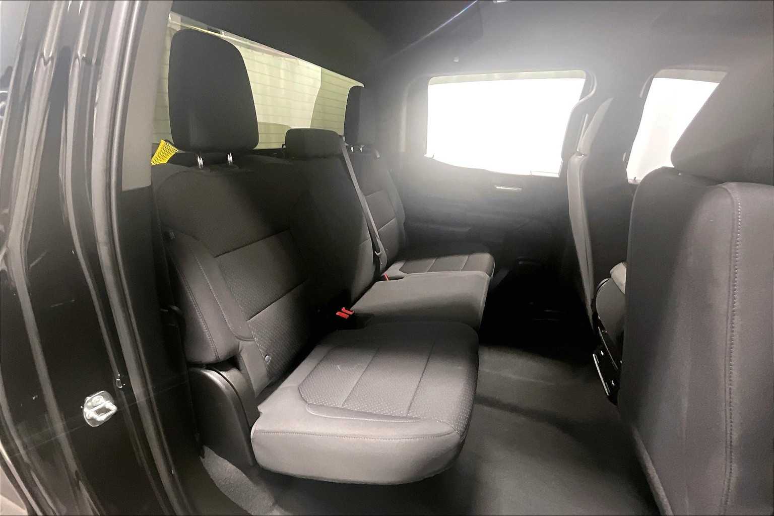 2021 Chevrolet Silverado 1500 Custom - Photo 16