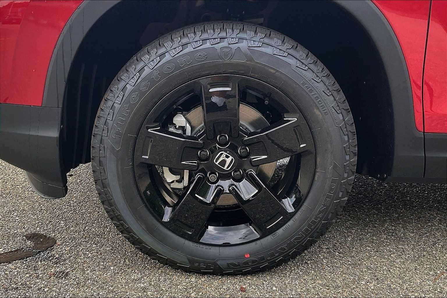2025 Honda Ridgeline Black Edition - Photo 8