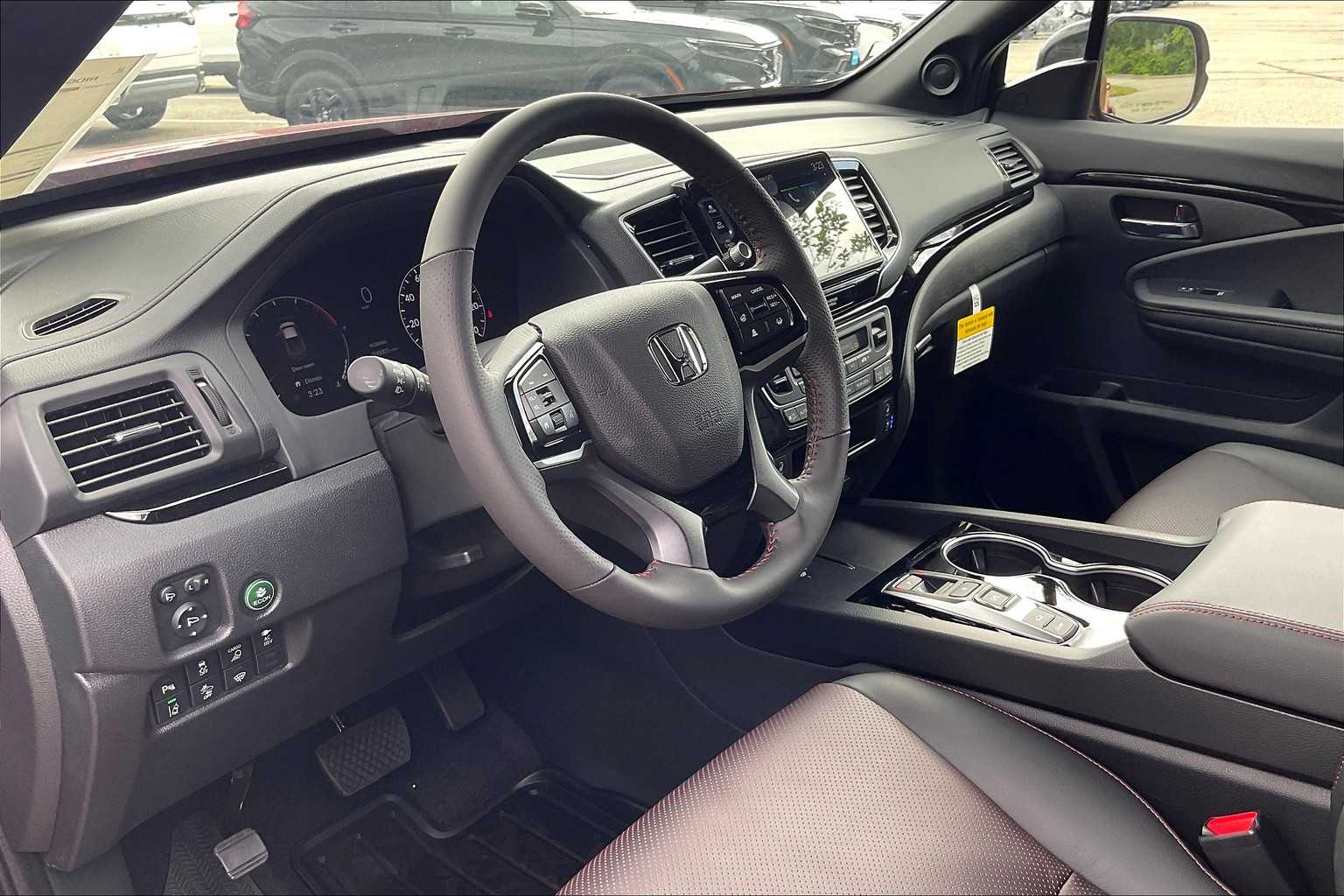 2025 Honda Ridgeline Black Edition - Photo 9