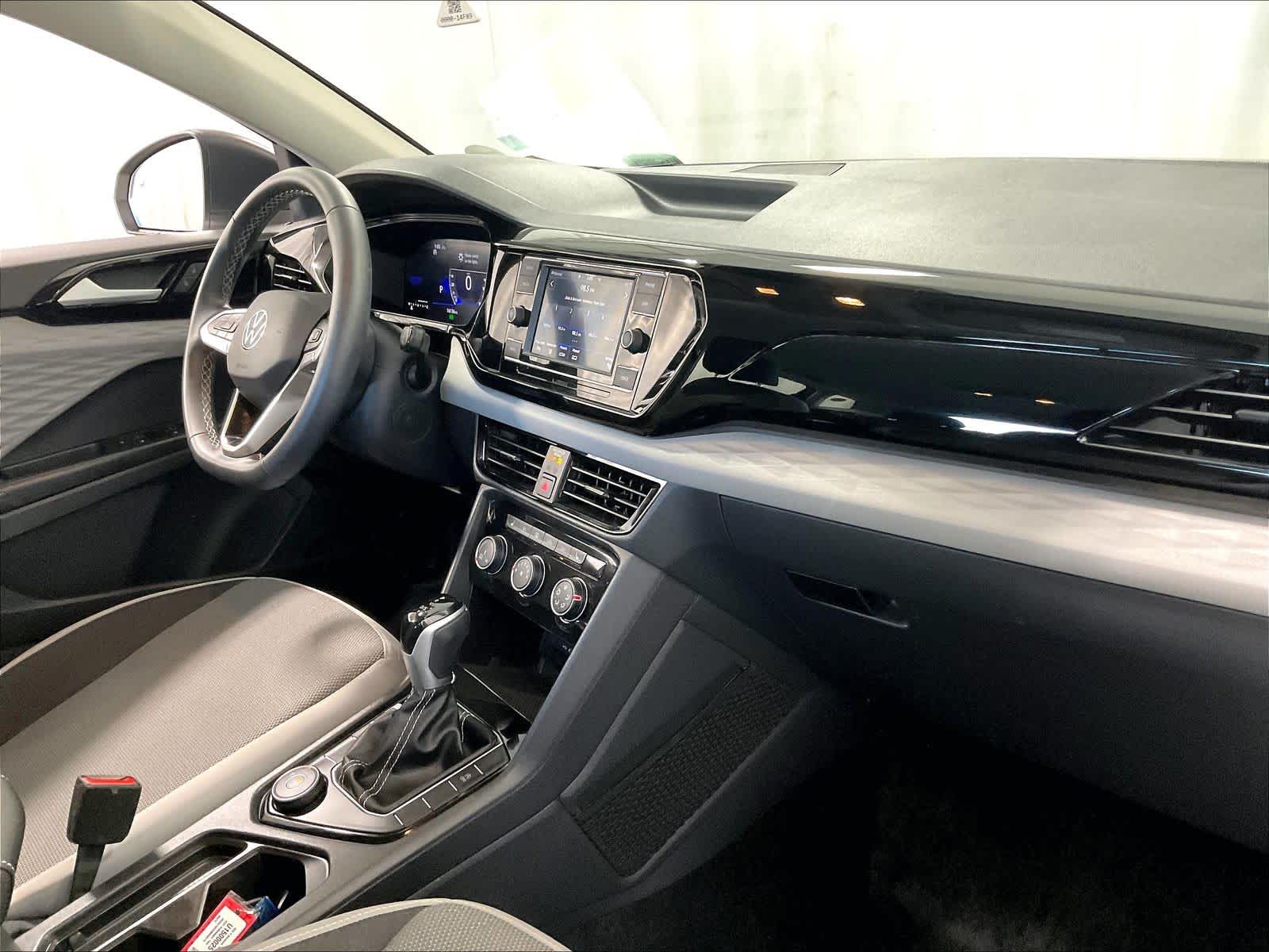 2024 Volkswagen Taos S - Photo 14