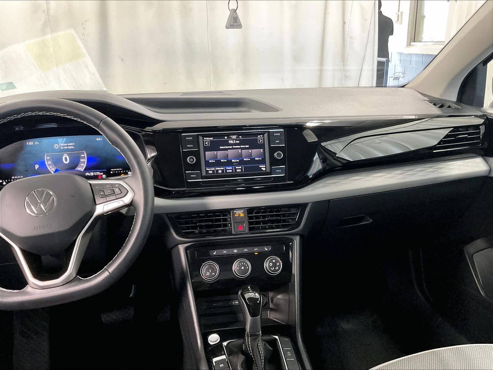 2024 Volkswagen Taos S - Photo 18
