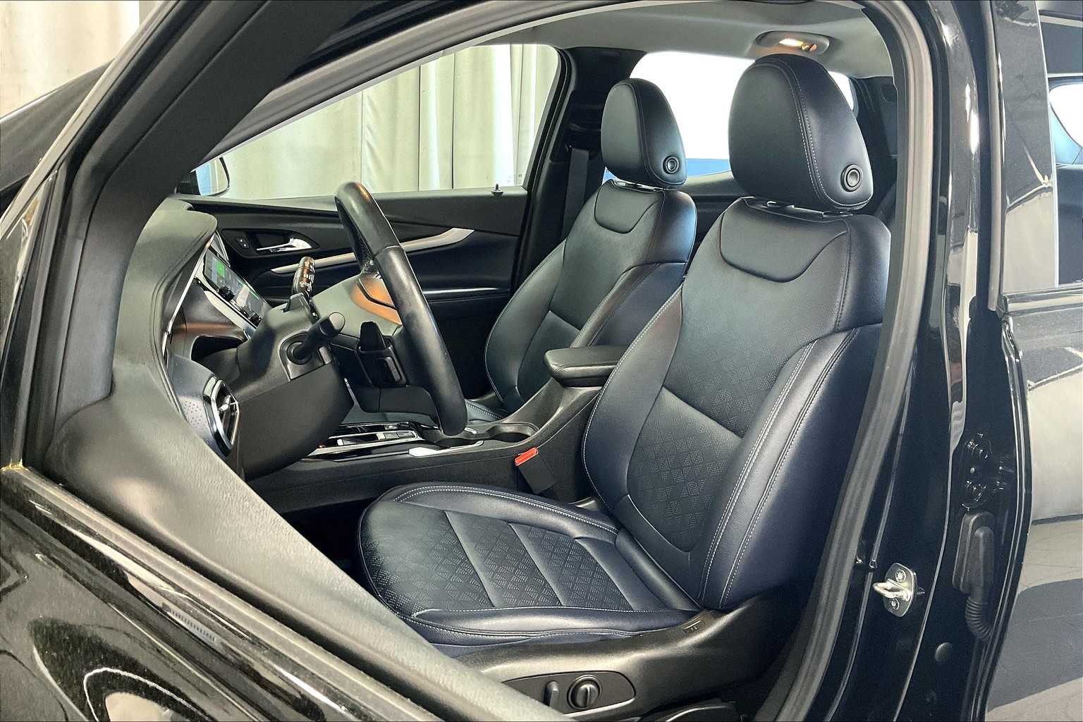 2022 Chevrolet Bolt EUV Premier - Photo 10