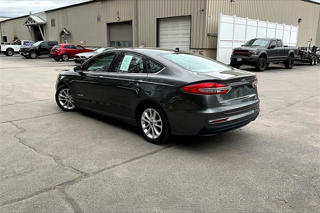 2019 Ford Fusion Hybrid SE - Photo 3