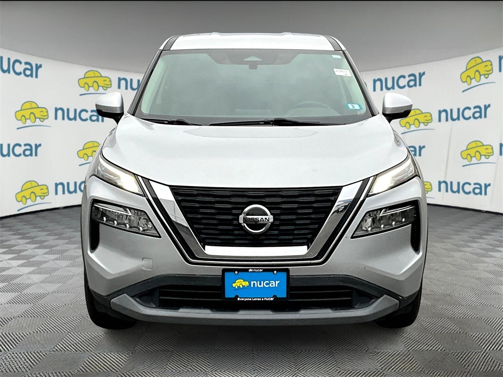 2021 Nissan Rogue SV - Photo 2
