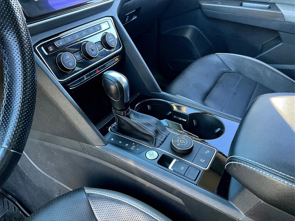 2022 Volkswagen Atlas 3.6L V6 SEL Premium R-Line - Photo 20