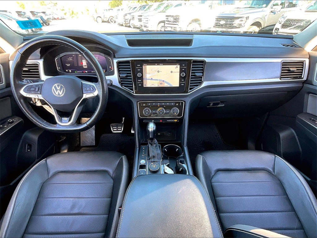 2022 Volkswagen Atlas 3.6L V6 SEL Premium R-Line - Photo 21
