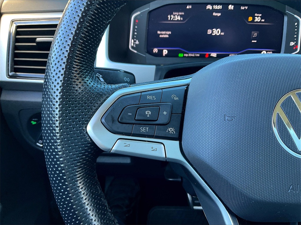 2022 Volkswagen Atlas 3.6L V6 SEL Premium R-Line - Photo 23