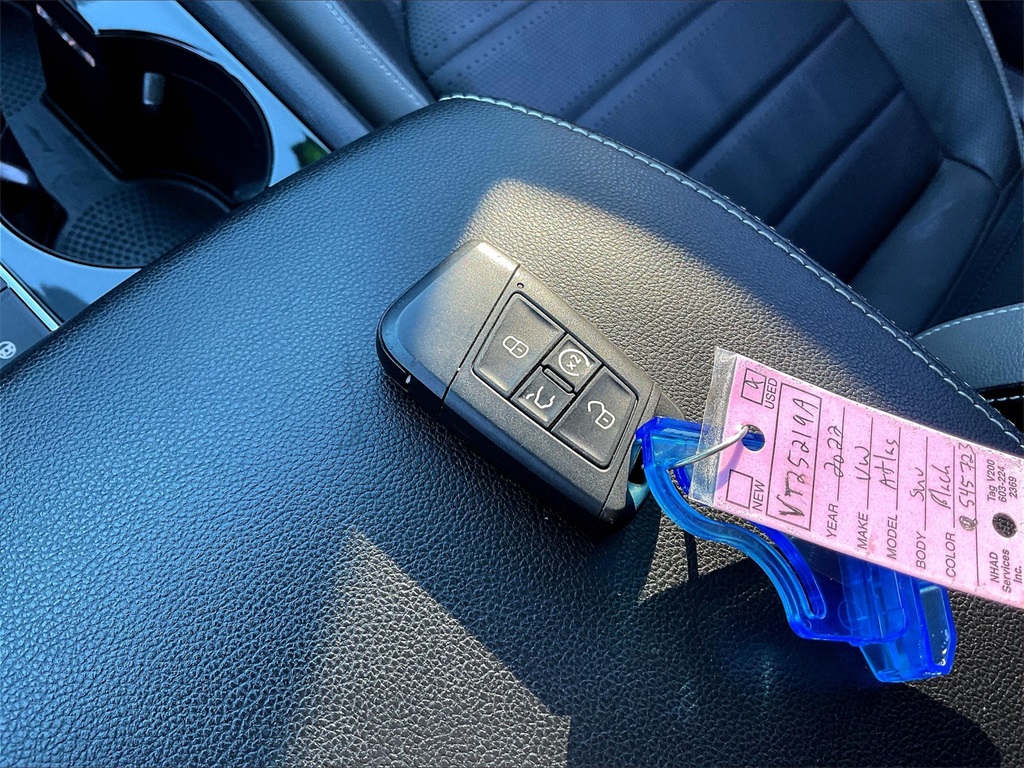 2022 Volkswagen Atlas 3.6L V6 SEL Premium R-Line - Photo 29