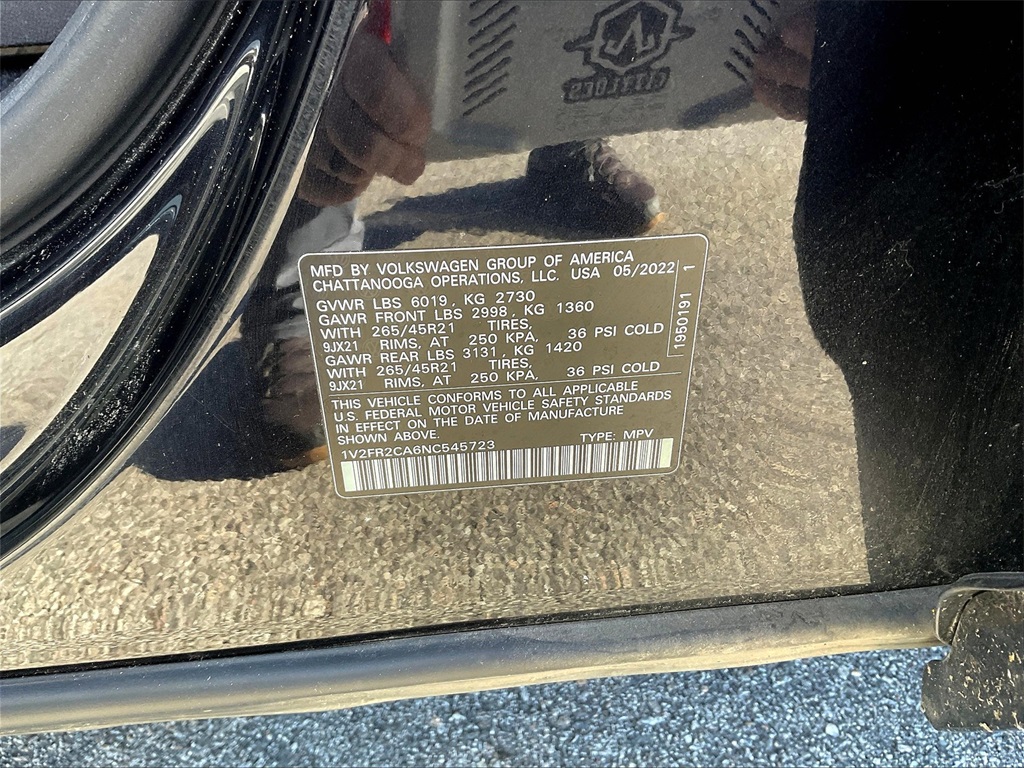 2022 Volkswagen Atlas 3.6L V6 SEL Premium R-Line - Photo 33