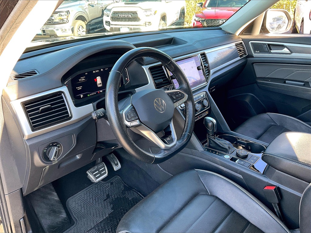 2022 Volkswagen Atlas 3.6L V6 SEL Premium R-Line - Photo 8