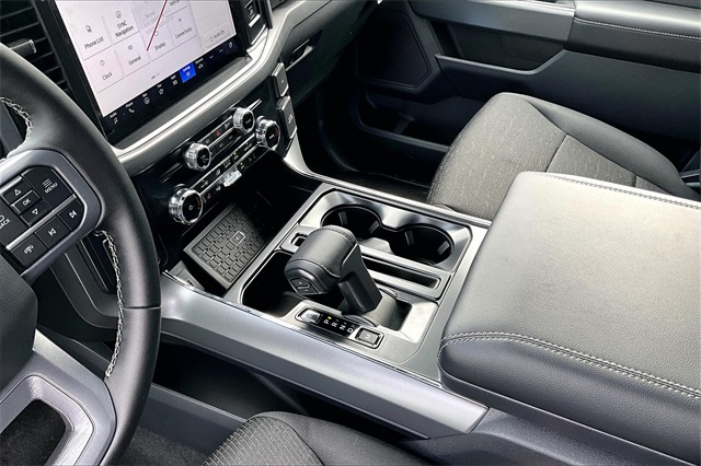 2025 Ford F-150 XLT - Photo 9
