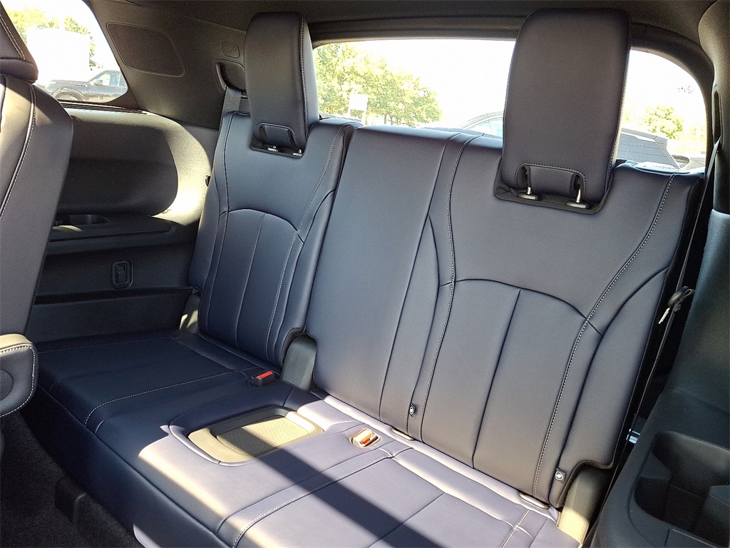 2026 INFINITI QX60  - Photo 7