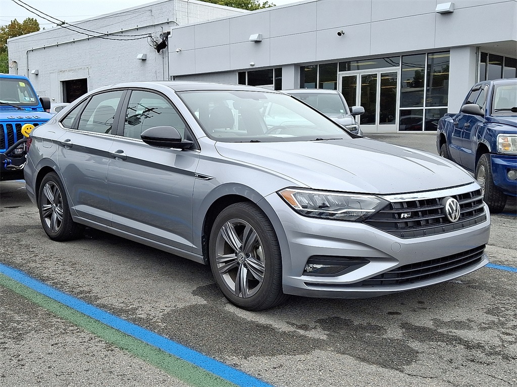 2021 Volkswagen Jetta R-Line