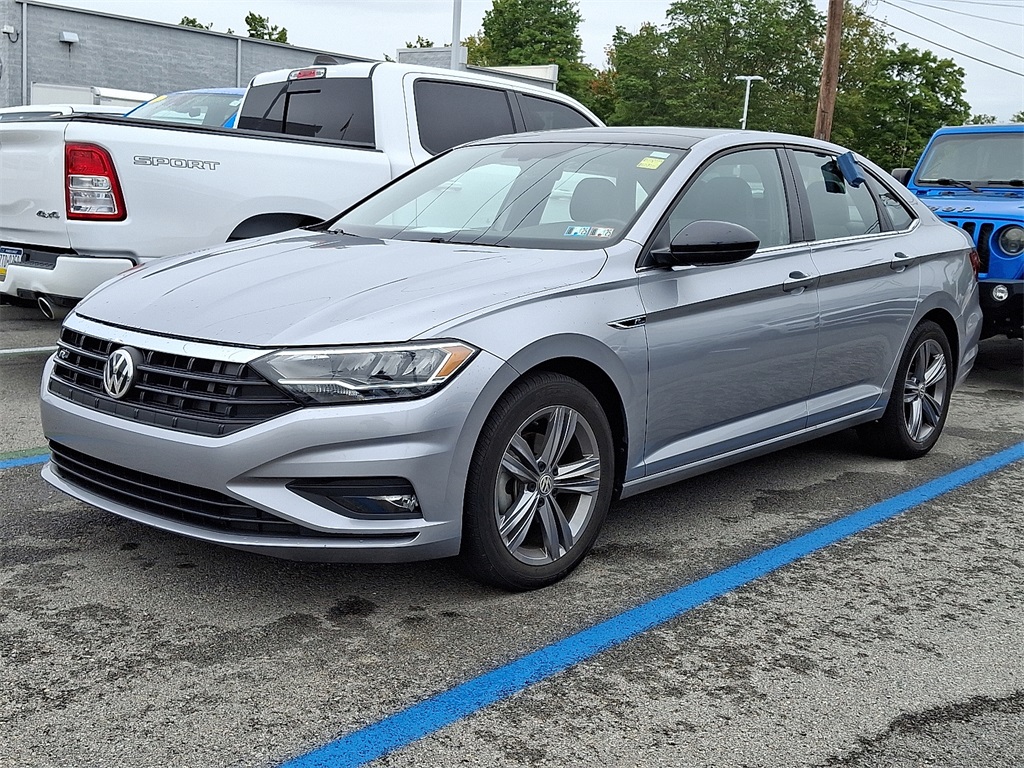 2021 Volkswagen Jetta R-Line - Photo 3