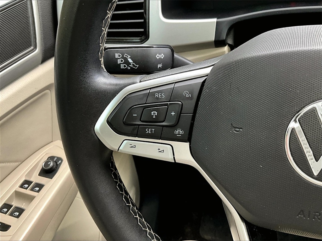 2022 Volkswagen Atlas 3.6L V6 SE w/Technology - Photo 24