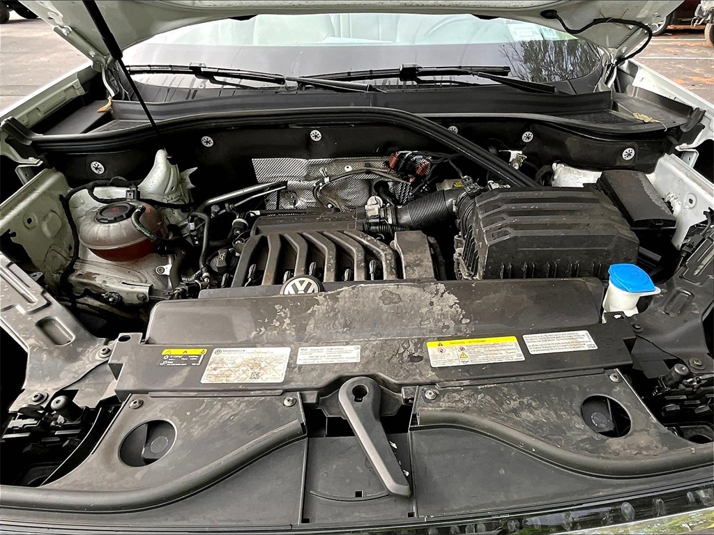 2022 Volkswagen Atlas 3.6L V6 SE w/Technology - Photo 31