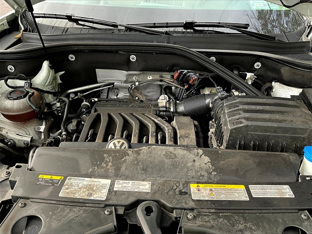 2022 Volkswagen Atlas 3.6L V6 SE w/Technology - Photo 36