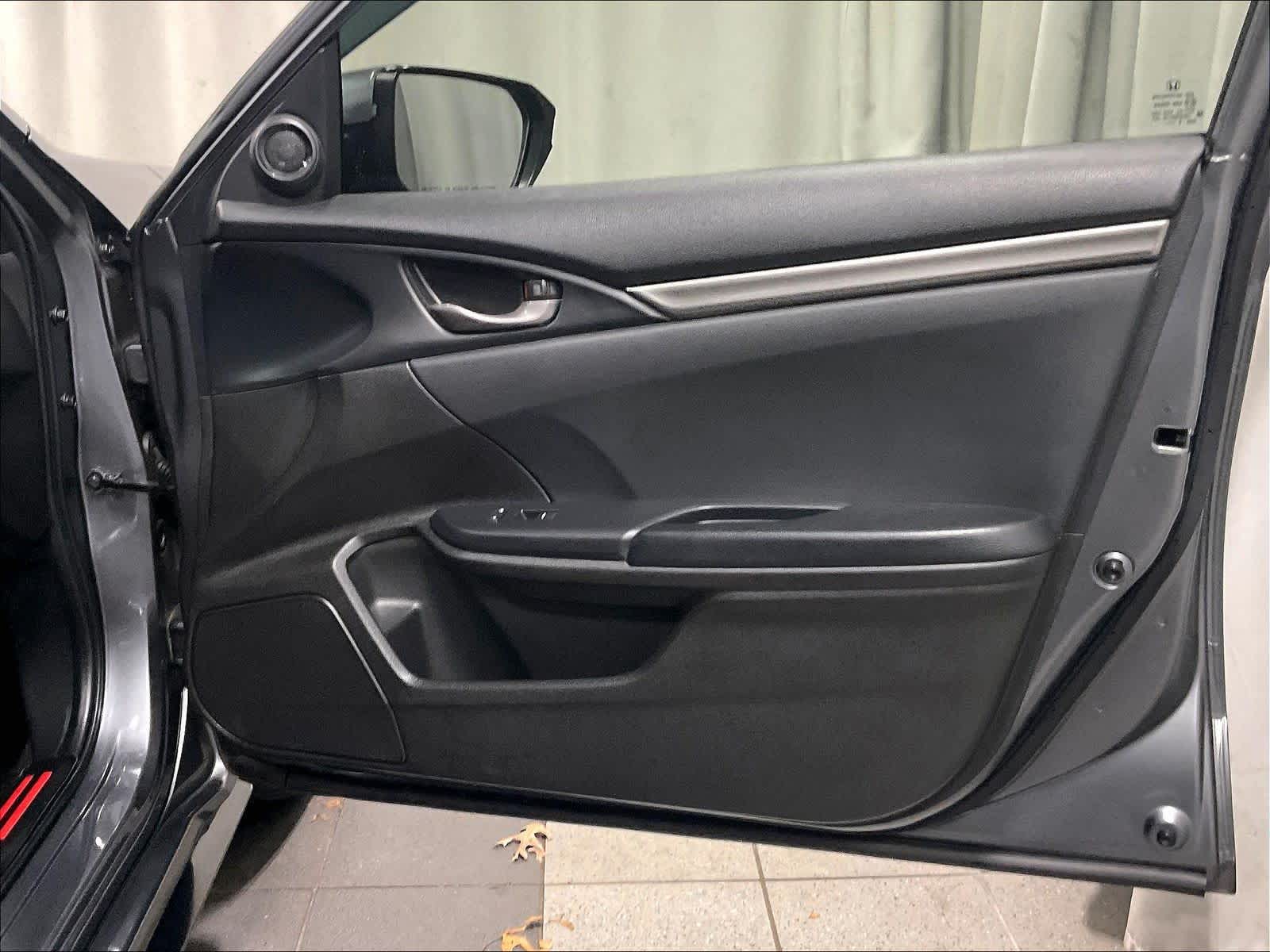 2021 Honda Civic Hatchback Sport - Photo 12
