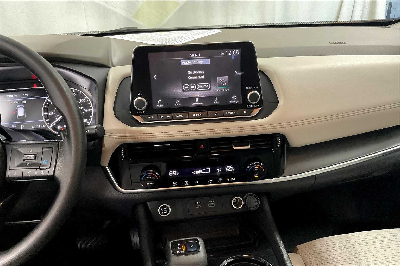 2021 Nissan Rogue SV - Photo 18