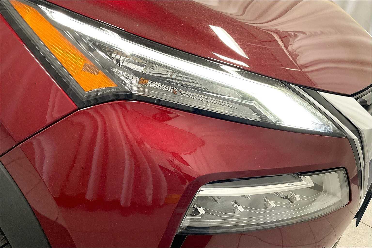 2021 Nissan Rogue SV - Photo 32