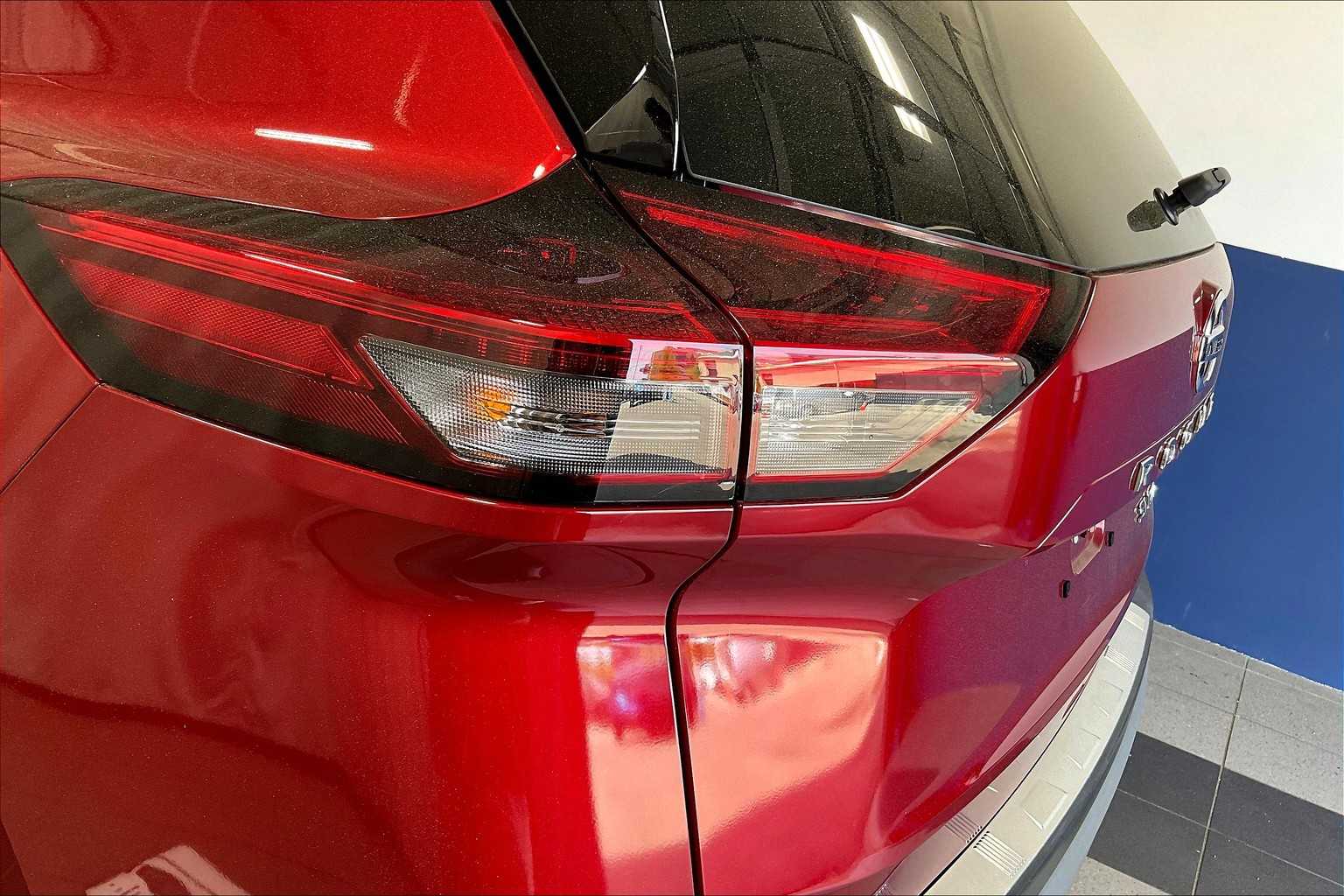2021 Nissan Rogue SV - Photo 33