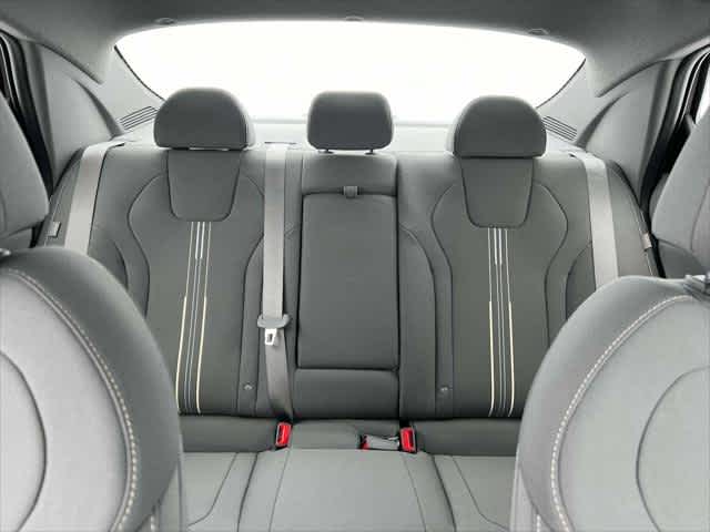 2024 Hyundai Elantra SEL - Photo 31