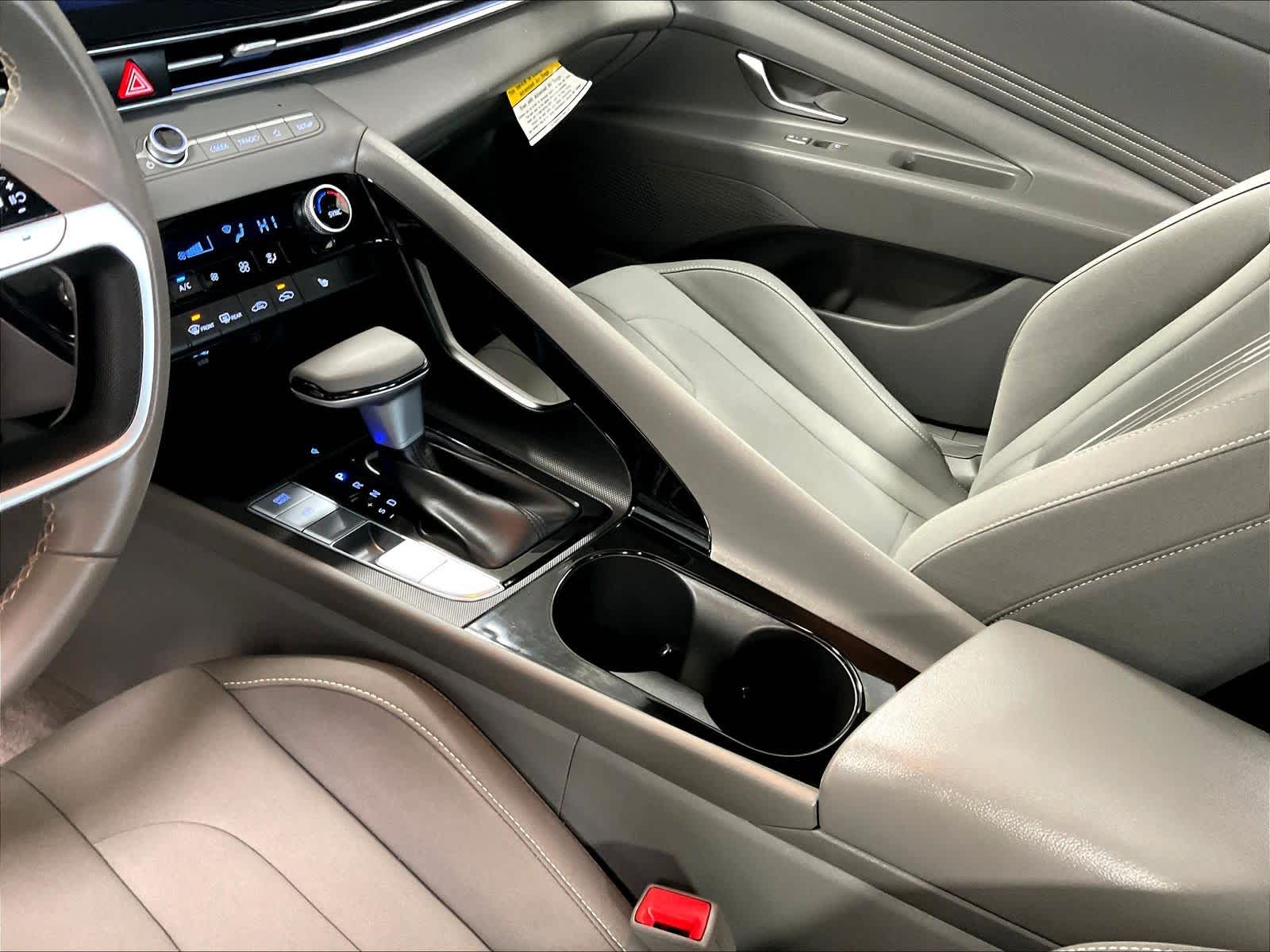 2024 Hyundai Elantra SEL - Photo 39