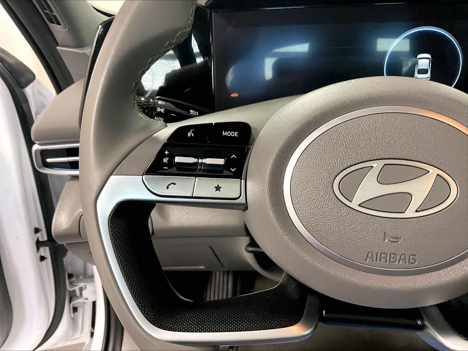 2024 Hyundai Elantra SEL - Photo 41