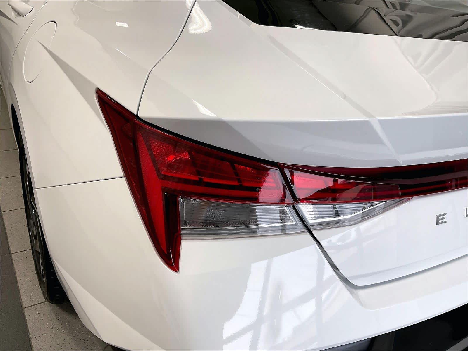 2024 Hyundai Elantra SEL - Photo 52