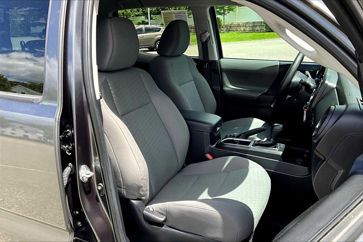 2021 Toyota Tacoma SR - Photo 11